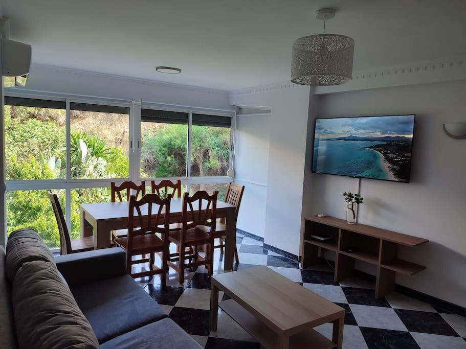 Apartamento En Playa Carvajal Fuengirola Kültér fotó