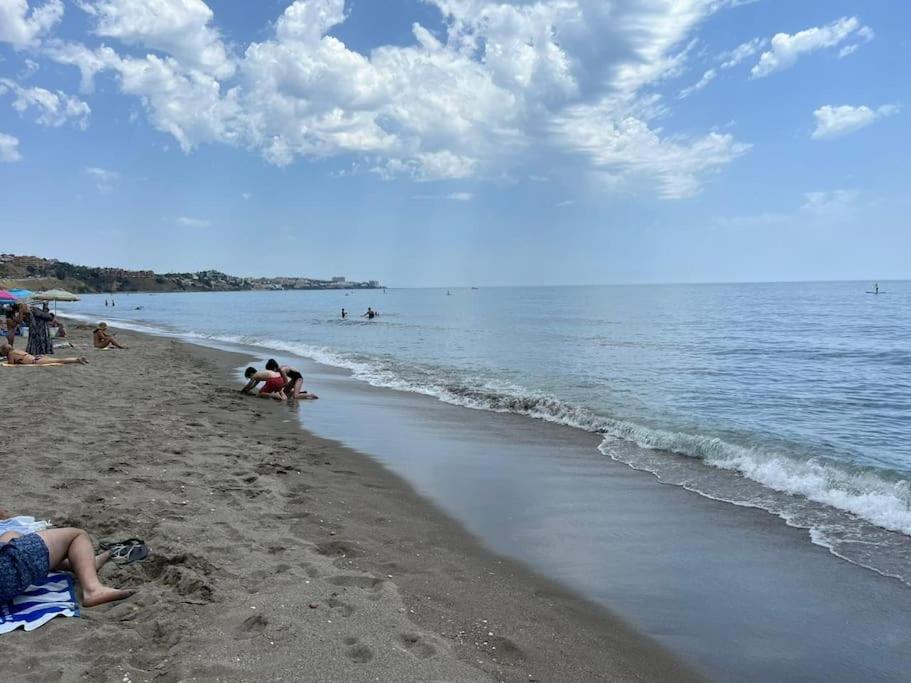 Apartamento En Playa Carvajal Fuengirola Kültér fotó