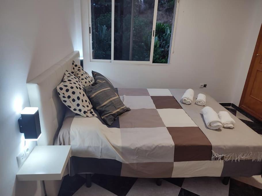 Apartamento En Playa Carvajal Fuengirola Kültér fotó